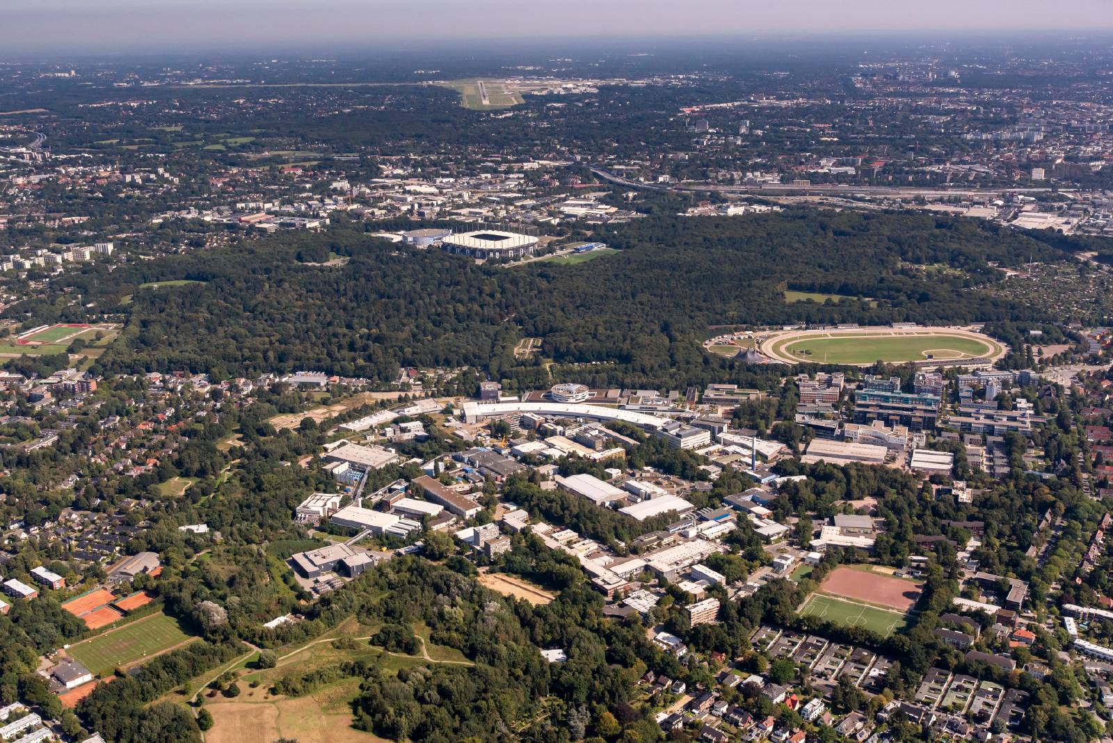 Luftbildaufnahme des DESY-Standortes Hamburg