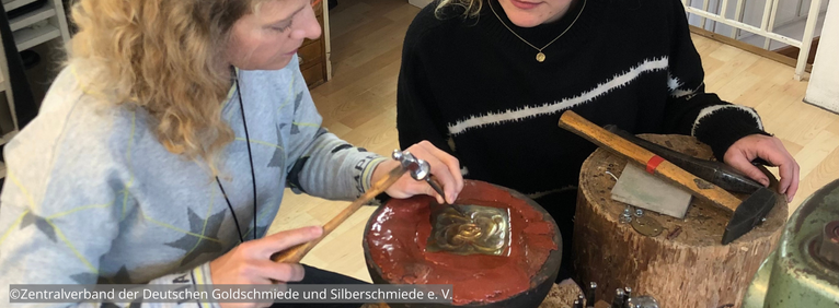 Gold- und Silberschmiedehandwerk