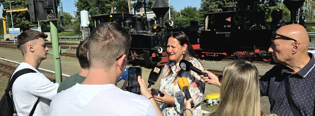 Bild: Kreisreise Cottbus und Übergabe Förderbescheid für Parkeisenbahn