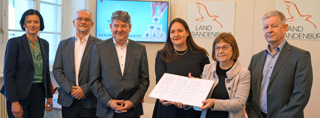 Unterzeichnung Memorandum of Underständig Gesundheit Lausitz